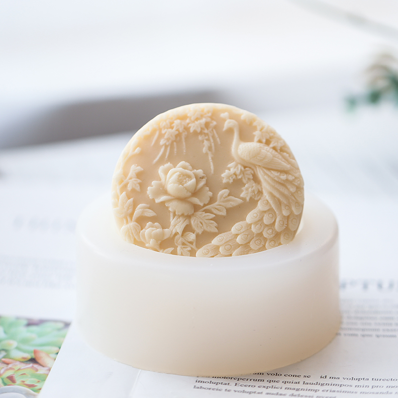Soap Making Lye - Tavuskuşu Çiçek Desen Silikon Sabun Kalıp